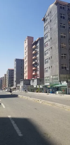 Furnished 2bdrm Condo in መገናኛ አዲስ አበባ, Bole for sale