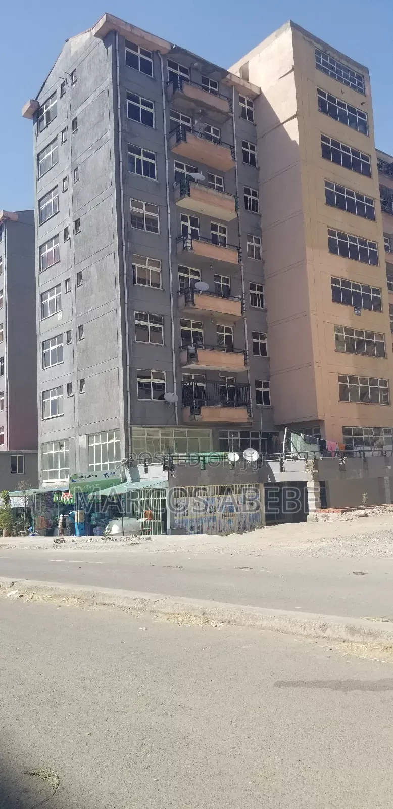 Furnished 2bdrm Condo in መገናኛ አዲስ አበባ, Bole for sale