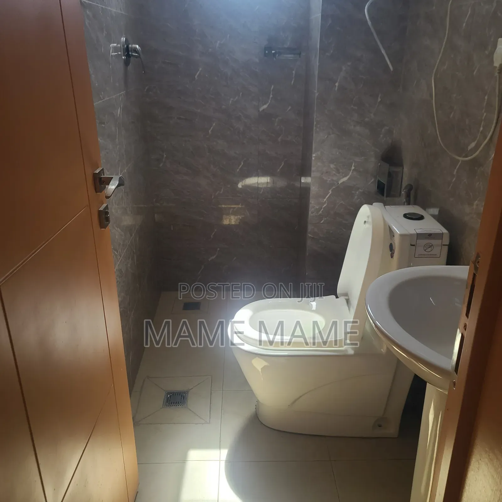 3bdrm Apartment in Addis Abeba, Bole for rent
