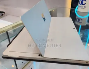 New Laptop 8GB Intel Core I5 SSD 256GB