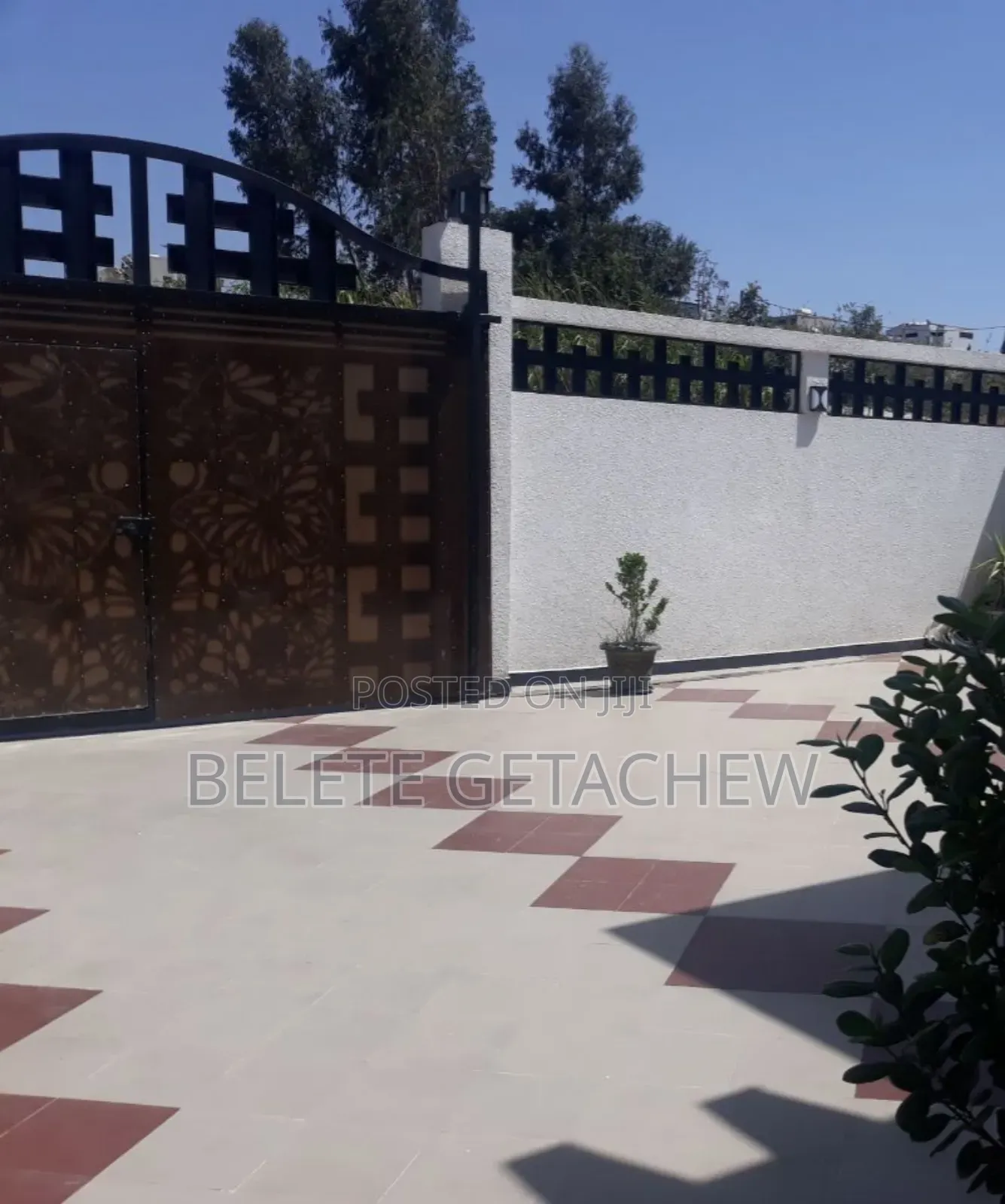 3bdrm Villa in Semit Fyelbet,, Bole for sale