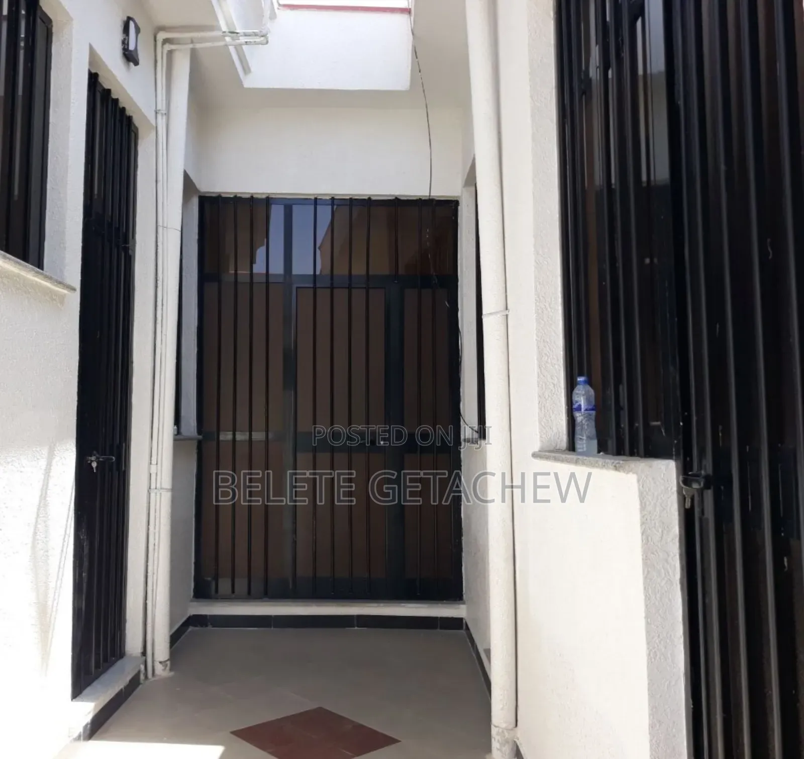 3bdrm Villa in Semit Fyelbet,, Bole for sale