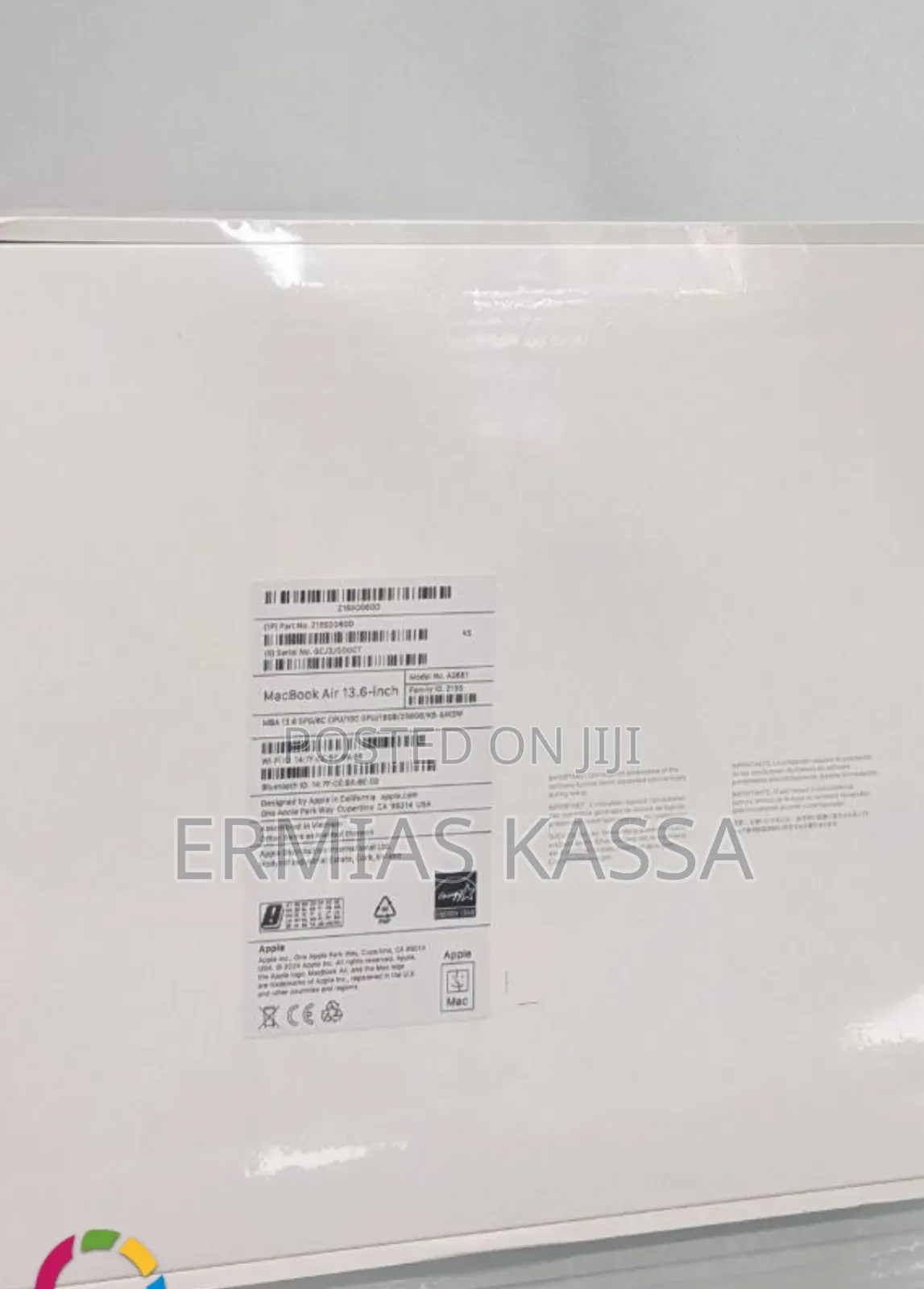 New Laptop Apple MacBook Air 2022 M2 16GB Apple M2 SSD 256GB