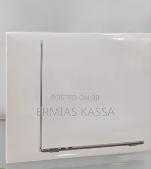 New Laptop Apple MacBook Air 2022 M2 16GB Apple M2 SSD 256GB