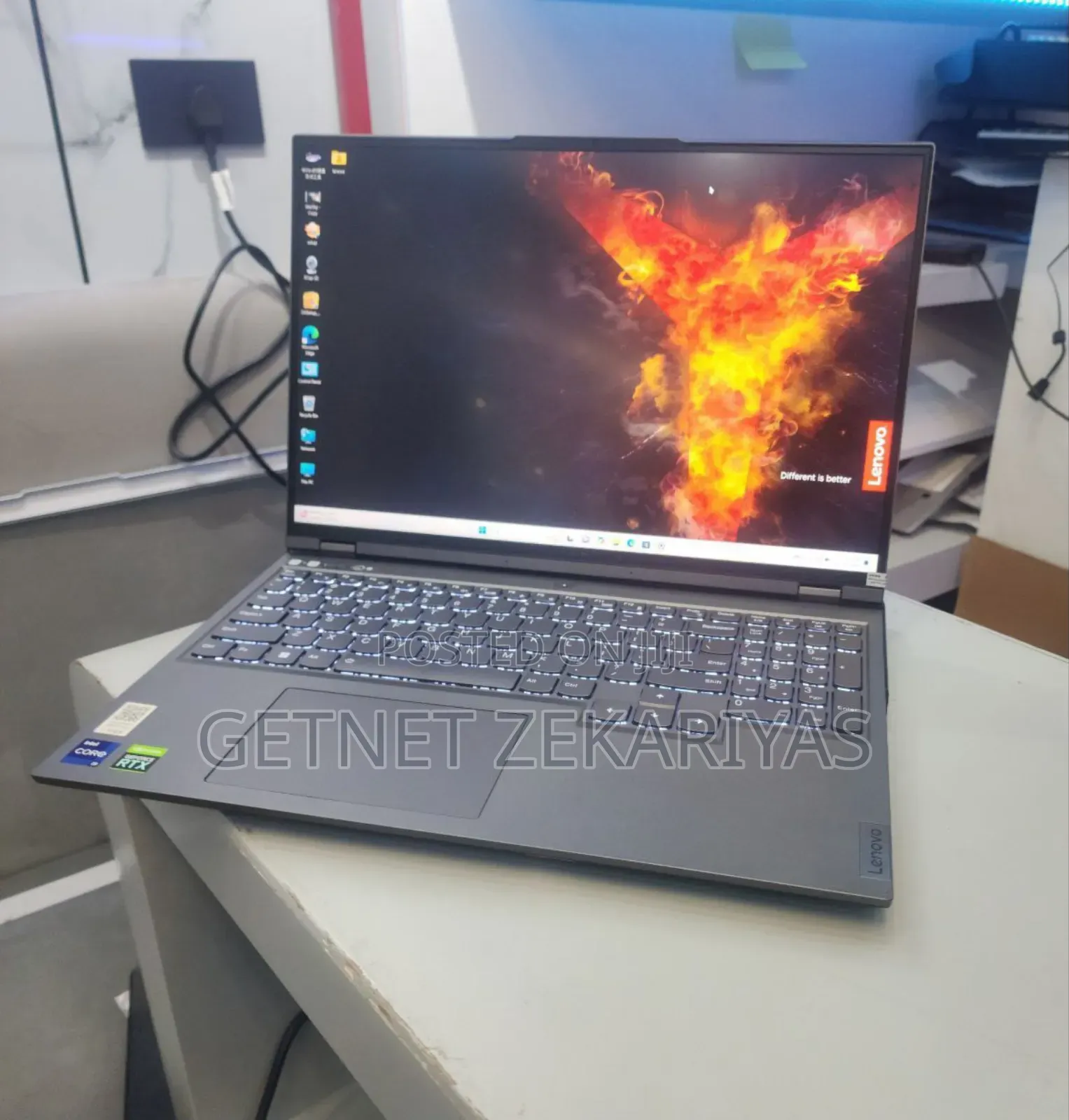 New Laptop Lenovo IdeaPad Y730 16GB Intel Core I9 SSD 1T