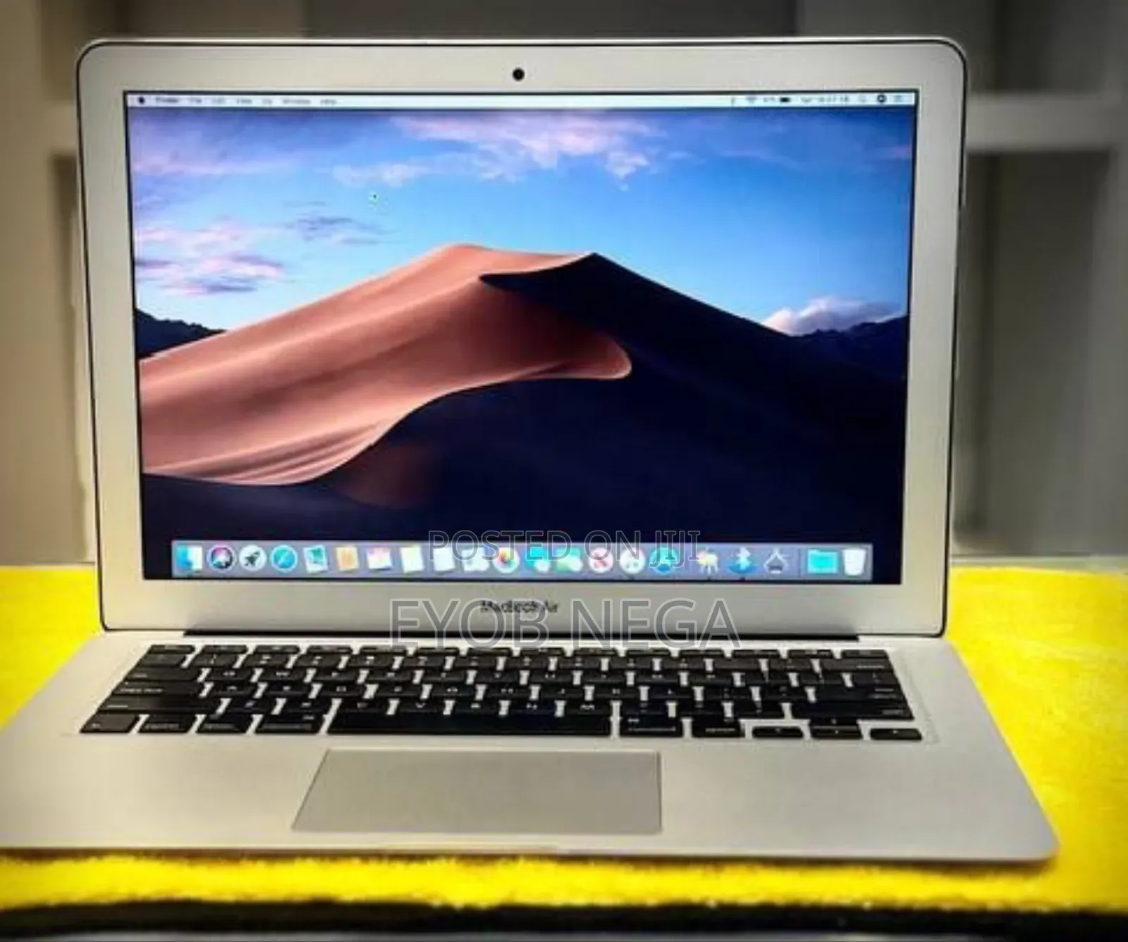 New Laptop Apple MacBook Air 2015 8GB Intel Core I5 SSD 128GB