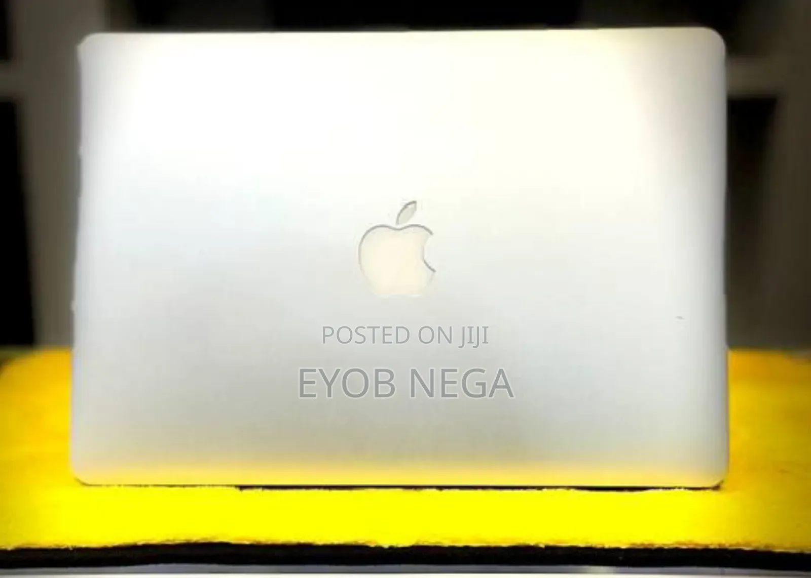 New Laptop Apple MacBook Air 2015 8GB Intel Core I5 SSD 128GB