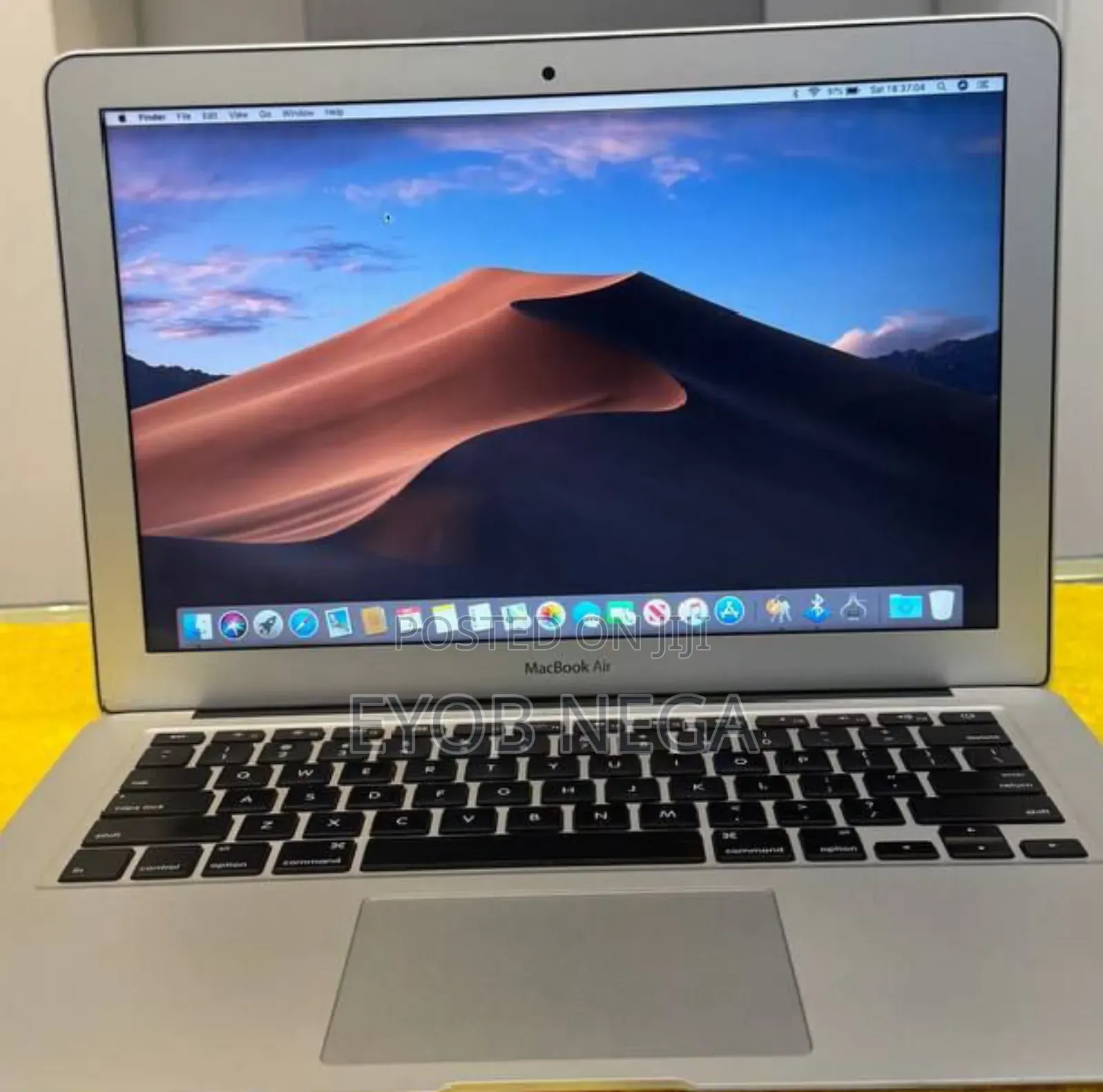 New Laptop Apple MacBook Air 2015 8GB Intel Core I5 SSD 128GB