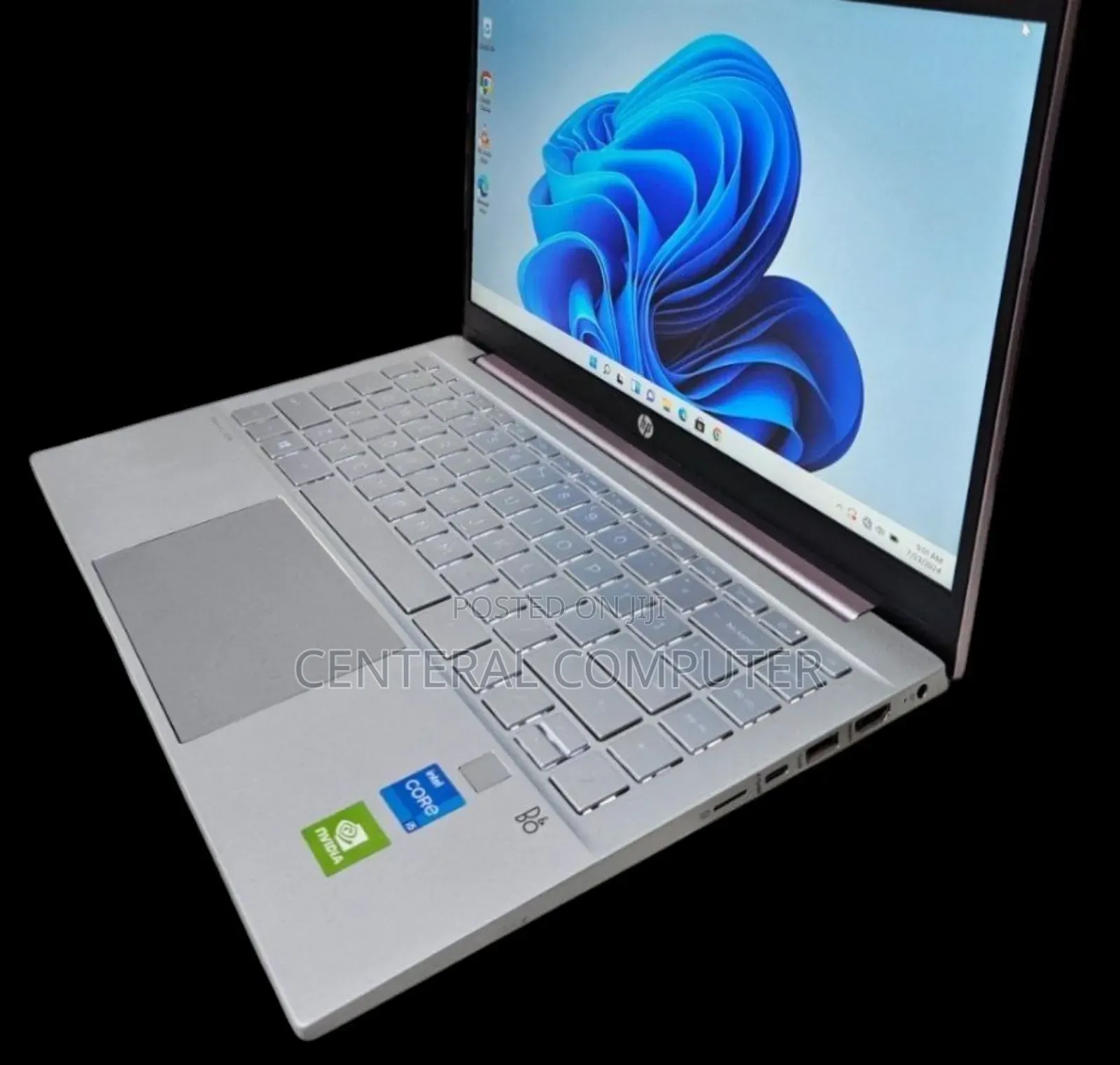 New Laptop HP Pavilion 10 16GB Intel Core I7 SSD 512GB