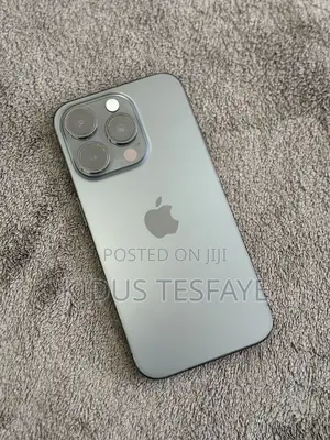 Photo - Apple iPhone 15 Pro 512 GB Blue