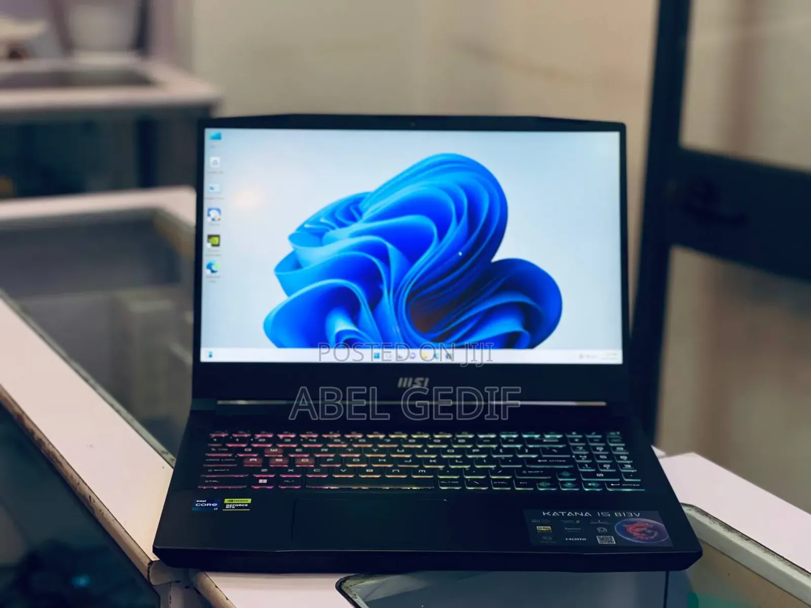 New Laptop MSI Pulse GL66 32GB Intel Core I7 SSD 1T