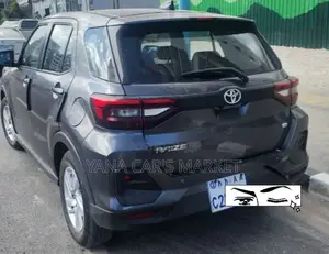 Toyota Raize 2022 Gray