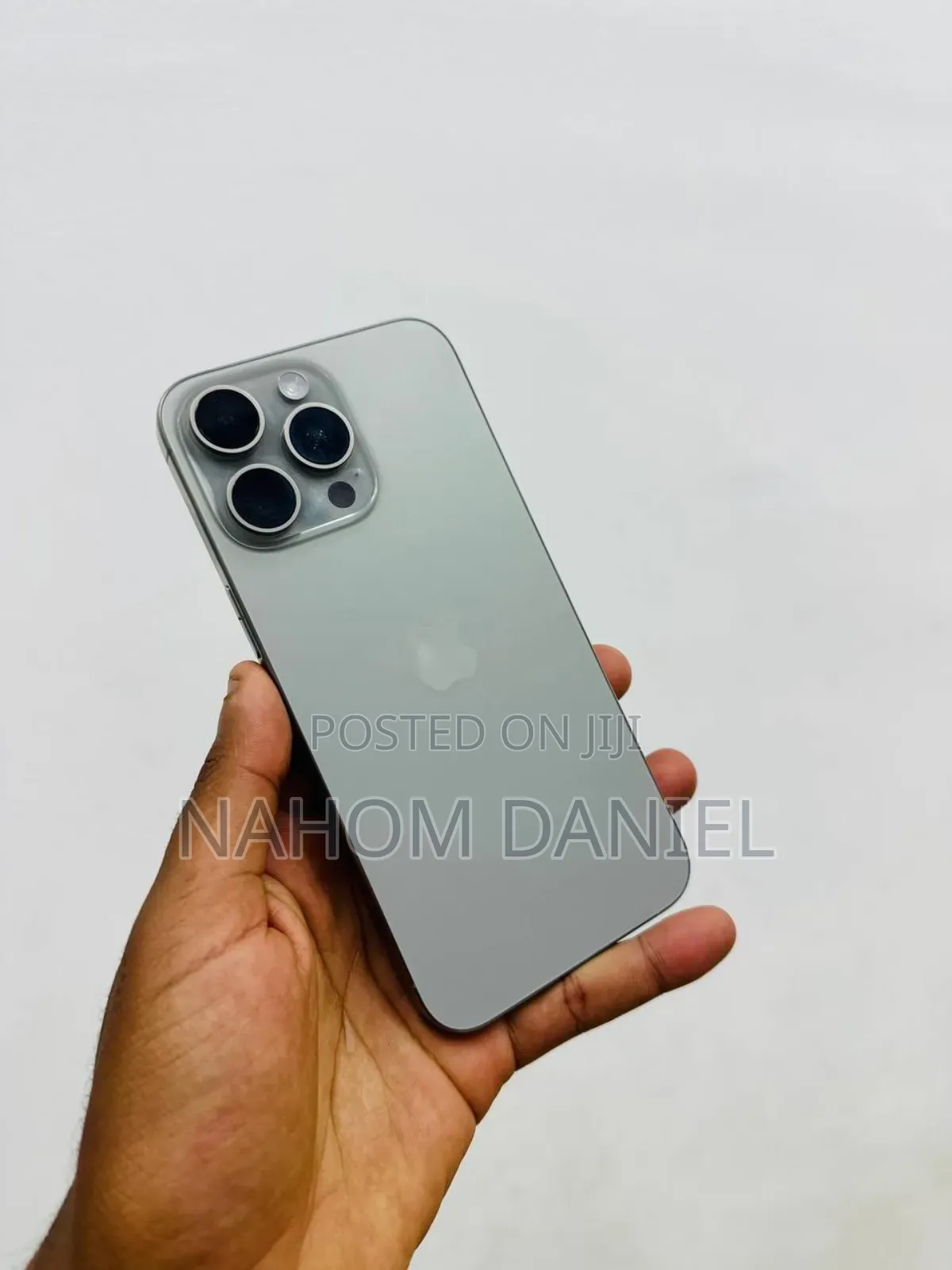 New Apple iPhone 15 Pro Max 256 GB