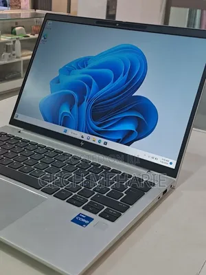 New Laptop HP EliteBook 840 G9 16GB Intel Core I5 SSD 512GB