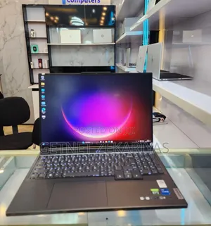 New Laptop Lenovo Legion Y540 16GB Intel Core I7 SSD 1T