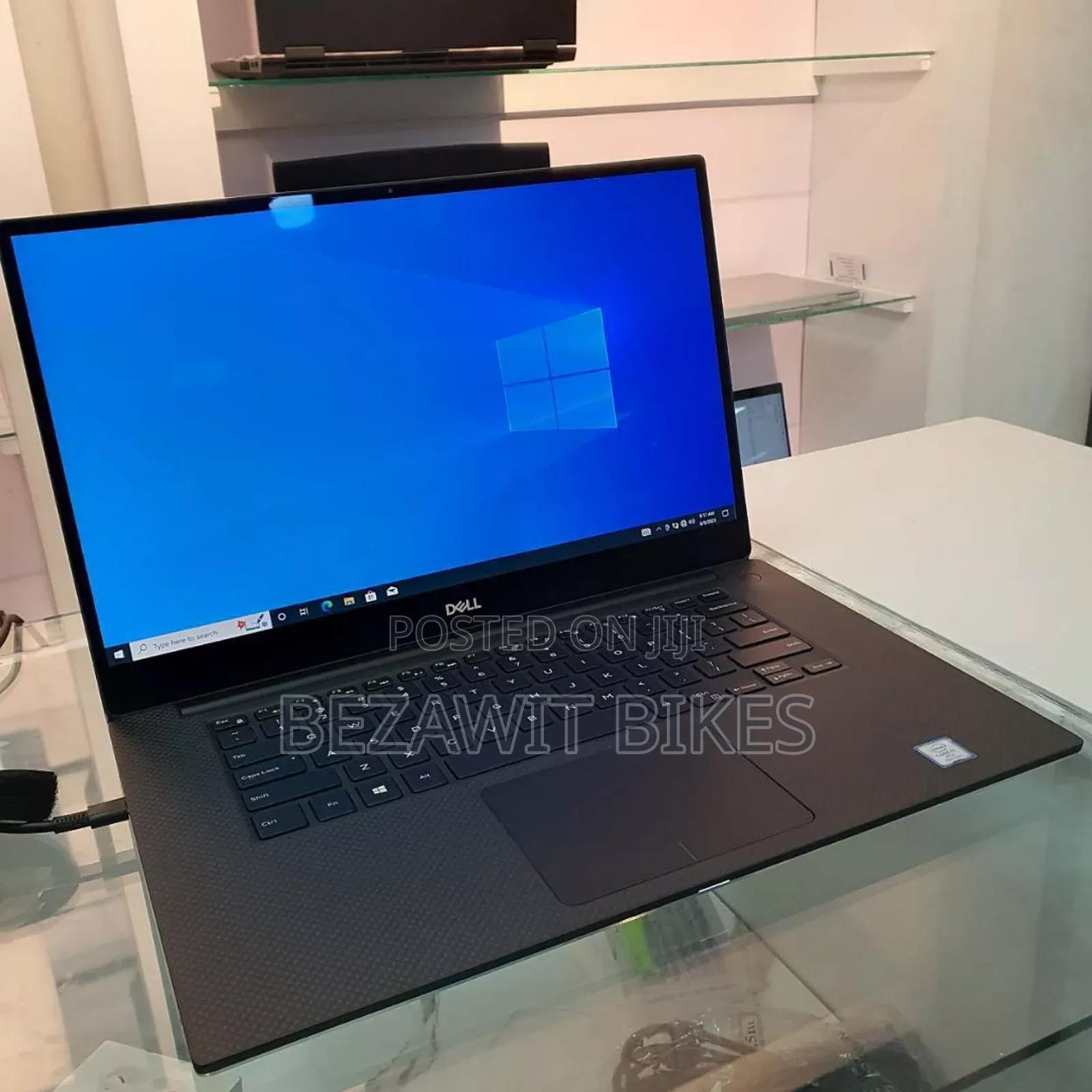 New Laptop Dell XPS 15 16GB Intel Core I7 SSD 512GB