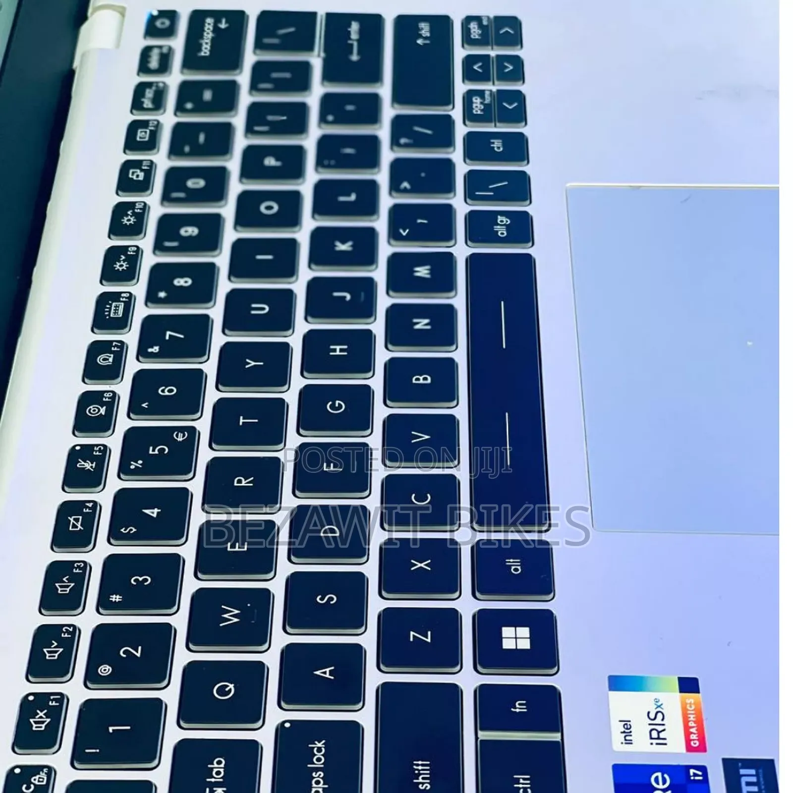 New Laptop MSI 16GB Intel Core I7 SSD 512GB