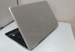 New Laptop HP Pavilion 15 8GB Intel Core I5 HDD 1T
