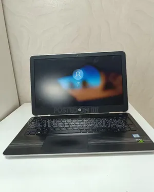 Photo - Laptop HP Pavilion 15 8GB Intel Core I5 SSD 1T