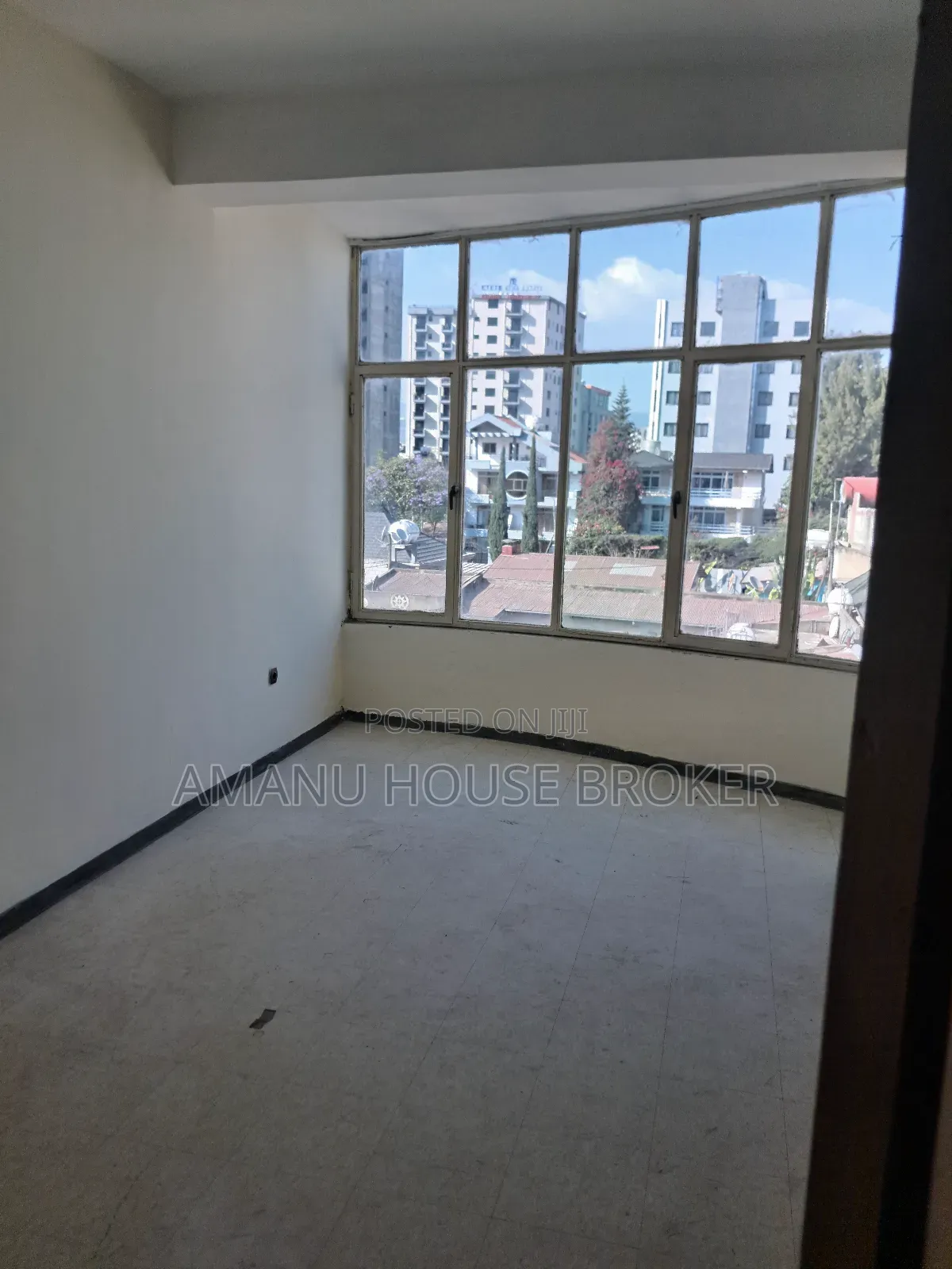 Urgent Rent Building for Office, Residential