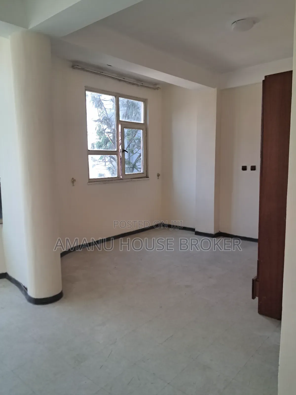 Urgent Rent Building for Office, Residential
