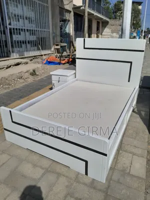 Photo - ሜትር ከ20 አልጋ+ኮሜዲኖ