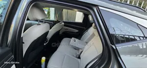 Hyundai Tucson Limited 2023 Gray