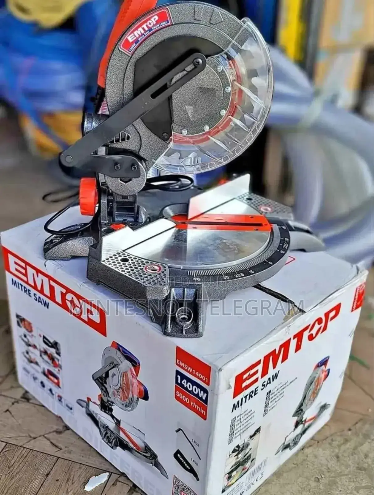 Miter Saw 1400w