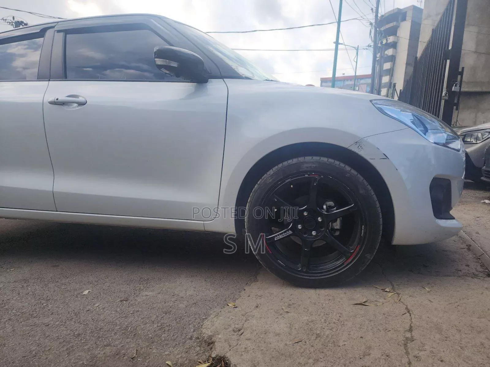 Suzuki Swift 2022 White