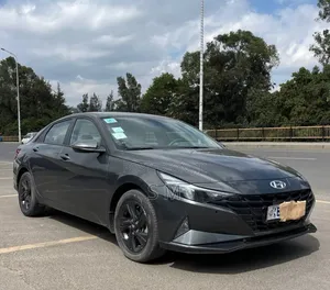 Photo - Hyundai Elantra 2021 Black