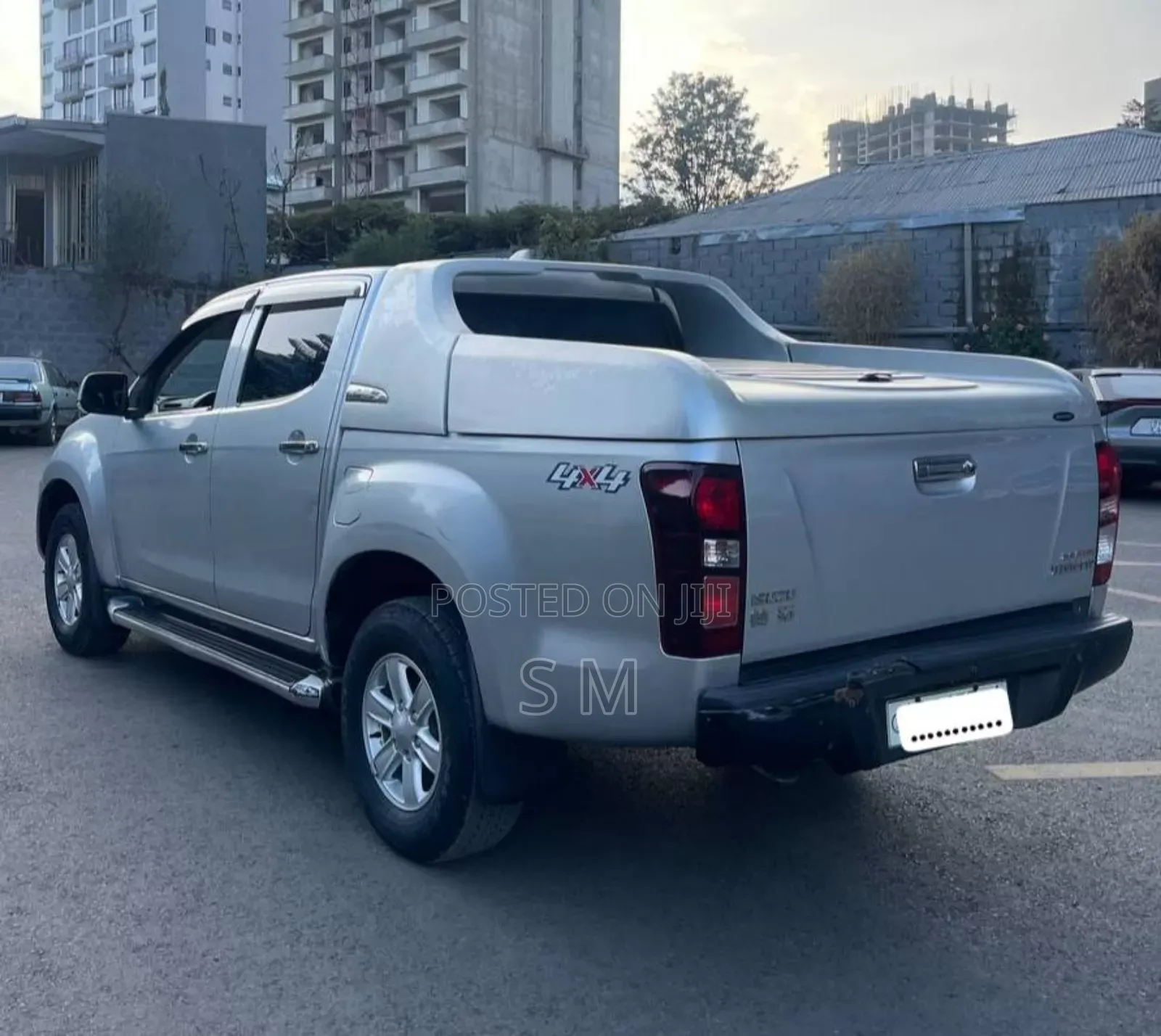 Isuzu D-MAX 2021 Silver