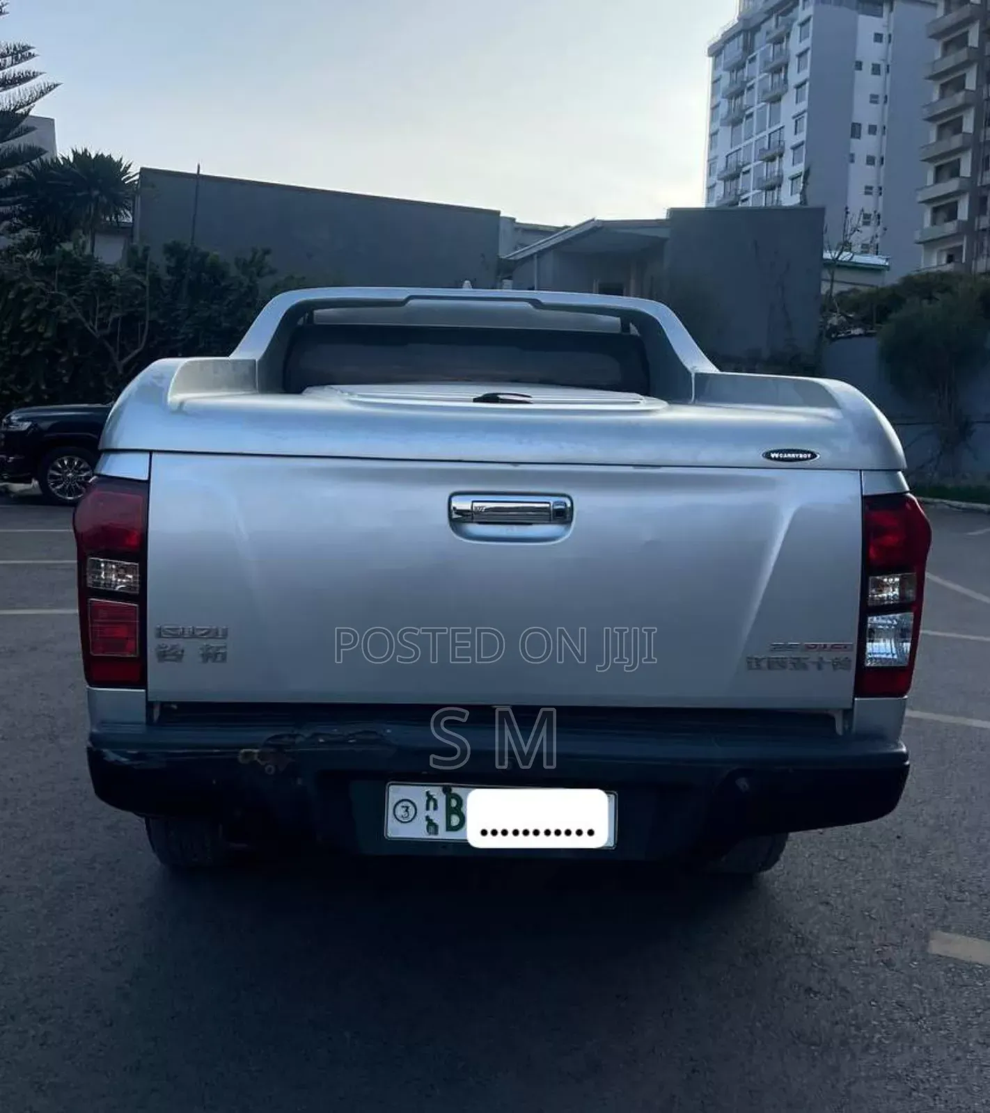 Isuzu D-MAX 2021 Silver