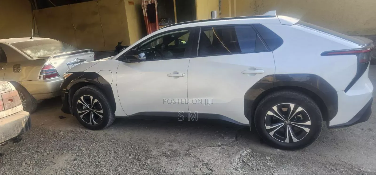 Toyota bZ4X 2022 White