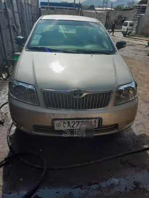 Photo - Toyota Corolla 2007 Ivory