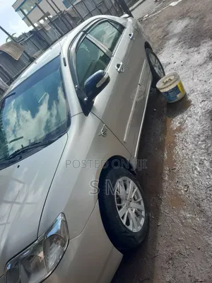 Toyota Corolla 2007 Ivory