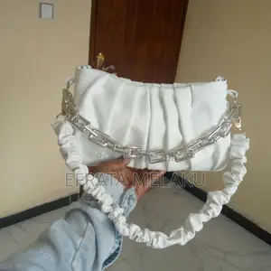 Pillow Clutch Puff Bag
