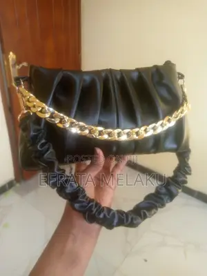 Pillow Clutch Puff Bag