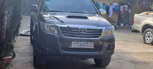 Toyota Hilux 2012 Blue