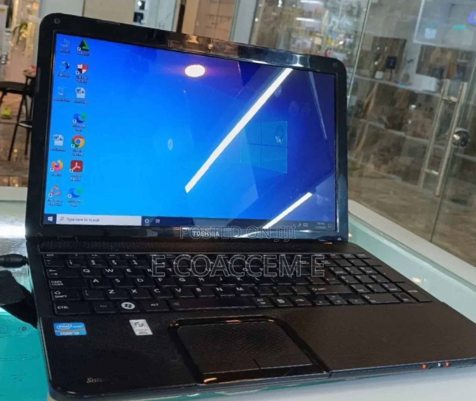 New Laptop Toshiba 4GB Intel Core I3 HDD 500GB