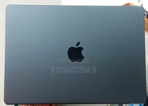 New Laptop Apple MacBook 18GB Apple M3 SSD 512GB