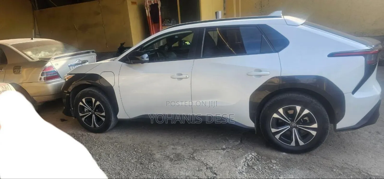 Toyota bZ4X 2022 White