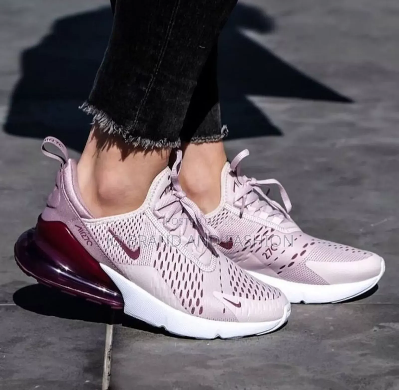 Nike Airmax 270 Ladies Sneakers