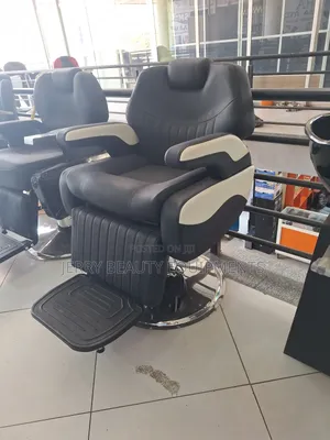 Photo - Hair Salon Chair የፀጉር ቤት ወንበር