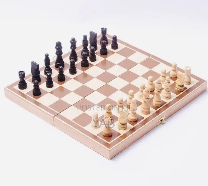 33cm Wooden Chess