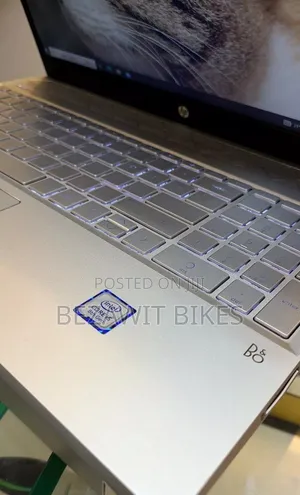 New Laptop HP Pavilion 15 8GB Intel Core I5 SSD 512GB