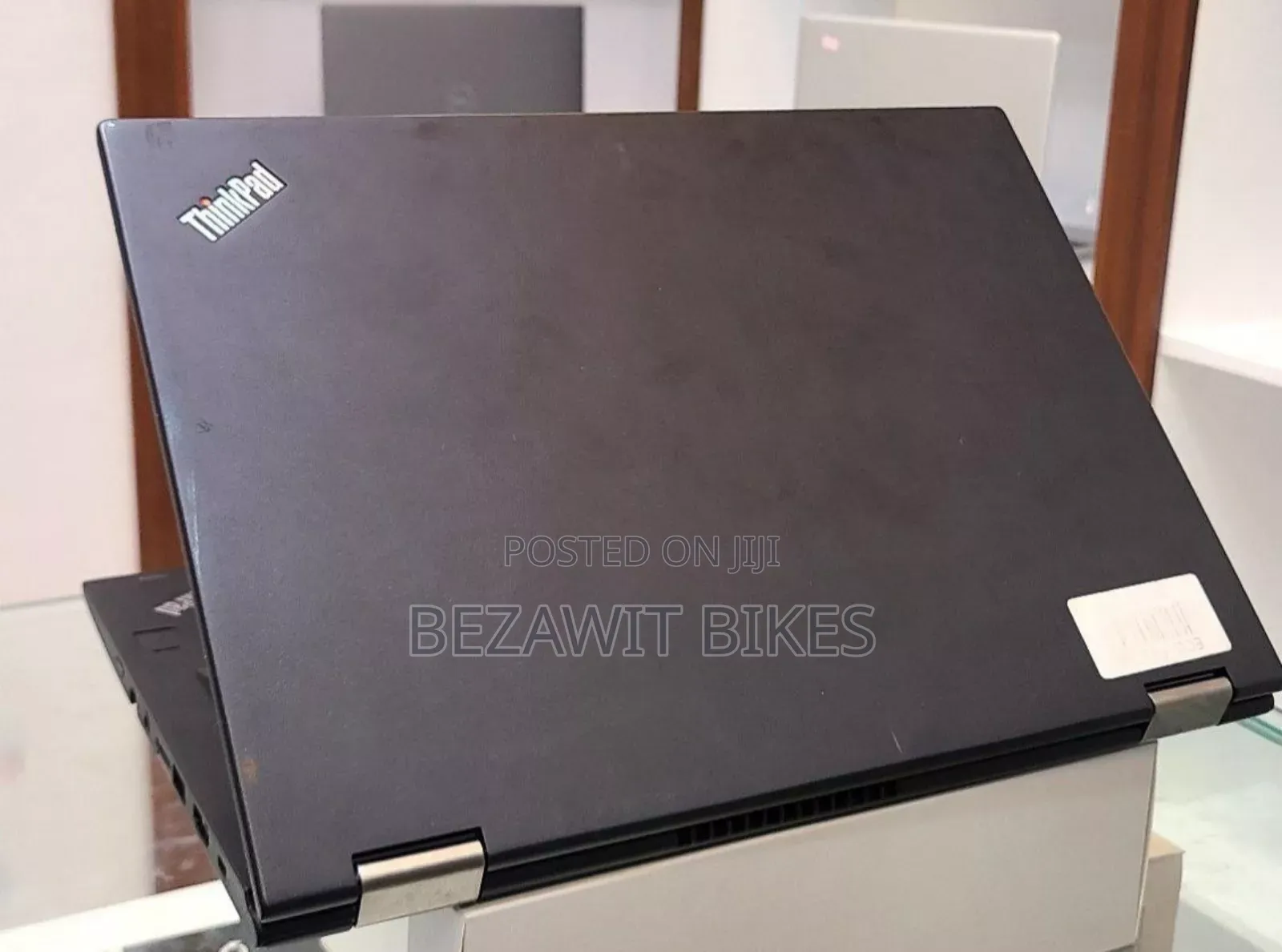 New Laptop Lenovo ThinkPad Yoga 16GB Intel Core I7 SSD 512GB