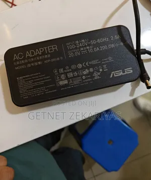Photo - Asus Charger