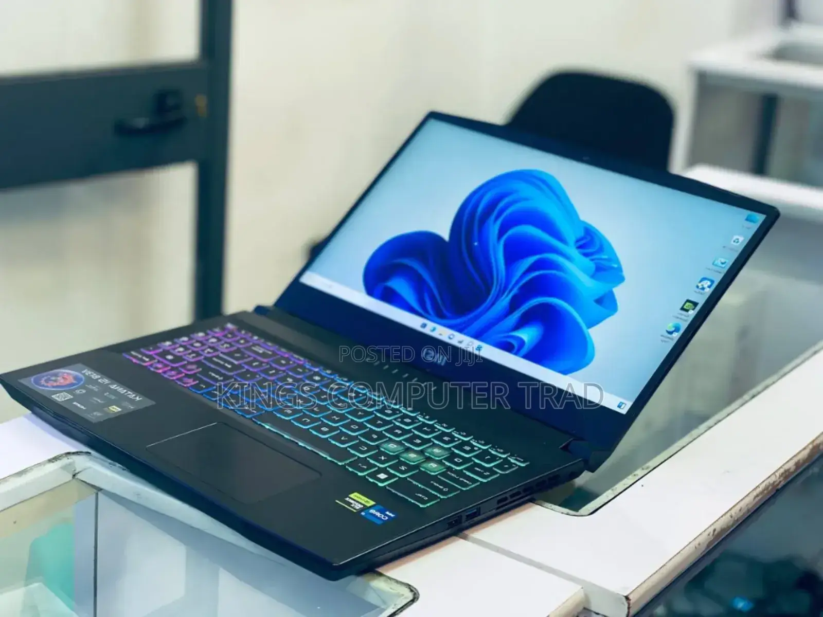 New Laptop MSI Katana 15 16GB Intel Core I7 SSD 1T