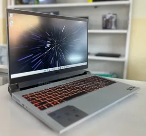 New Laptop Dell G15 5511 16GB AMD Ryzen 7 SSD 512GB