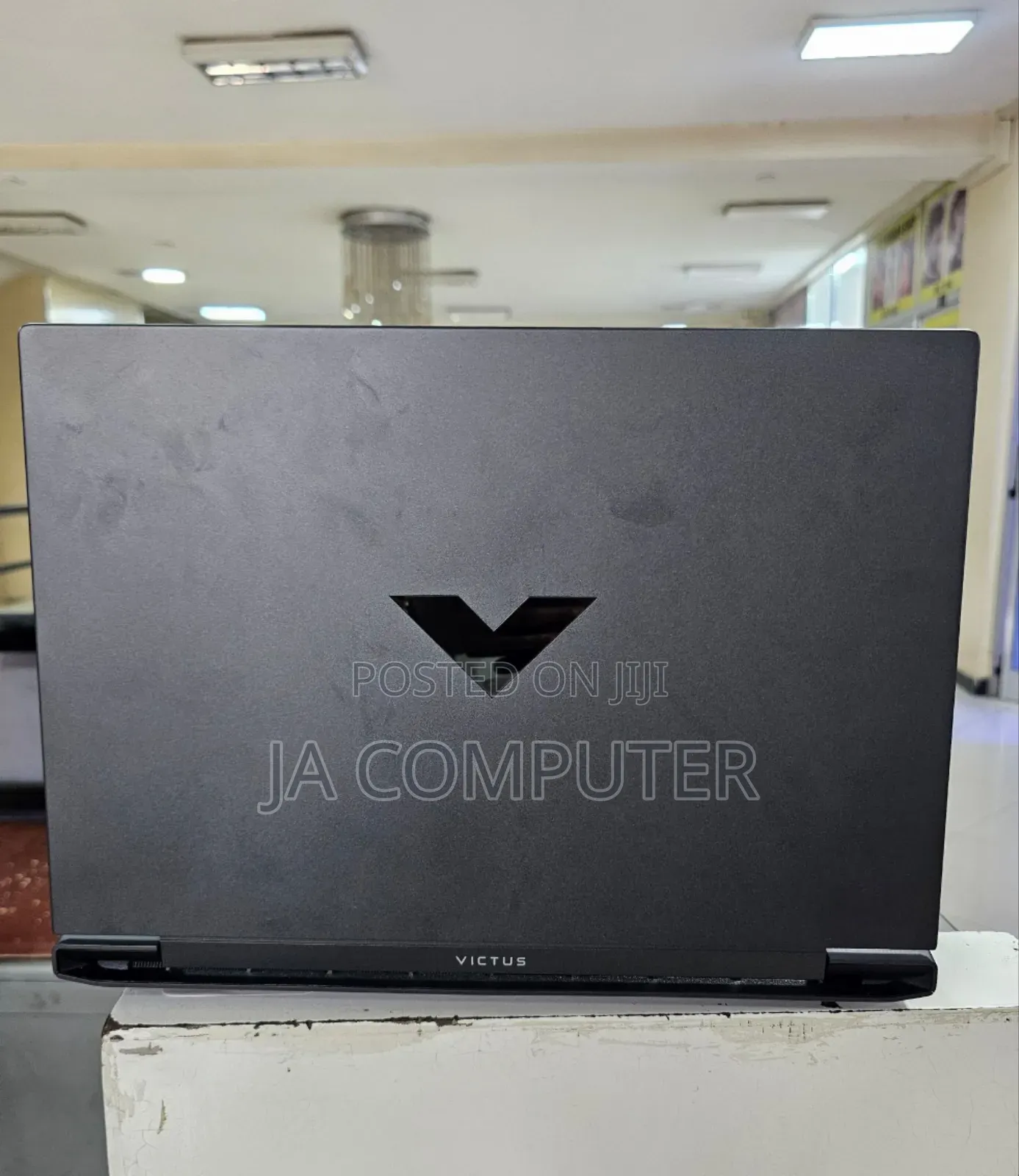 New Laptop HP Victus 16 16GB AMD Ryzen 7 SSD 1T